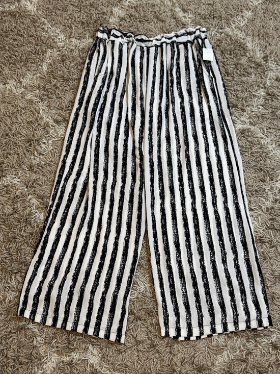 Yea Pants - NWT Yea Black & White Striped Wide-Leg Cropped Pants size S/M
